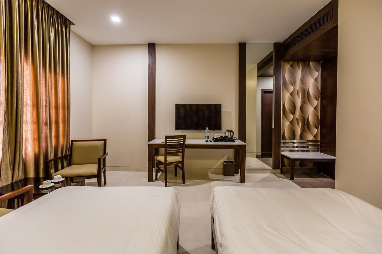 Hotel Ma Grand Pudukkottai Buitenkant foto
