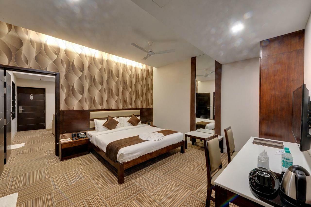 Hotel Ma Grand Pudukkottai Buitenkant foto